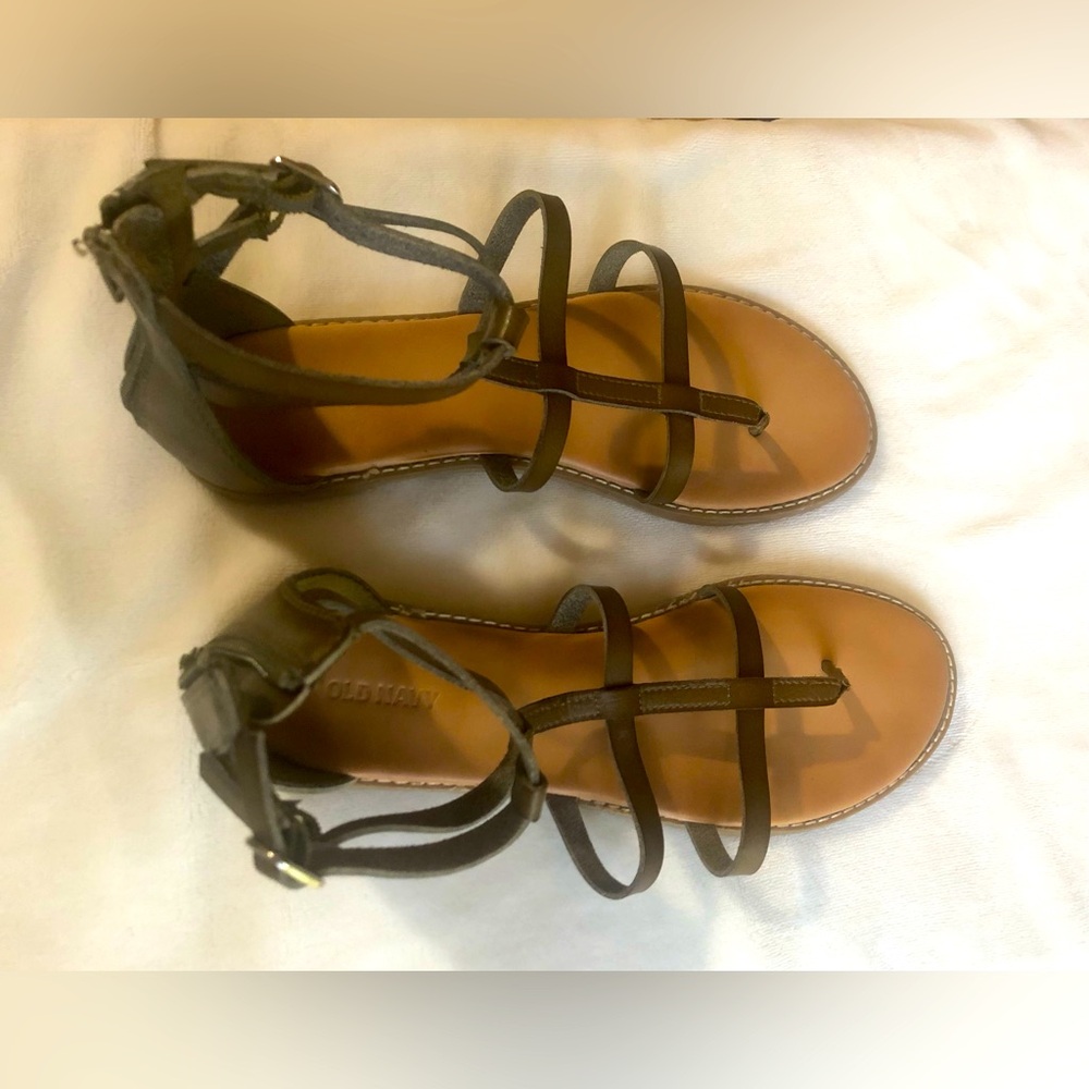 Old Navy size 9 Gladiator Sandals Olive Green